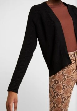 Even&Odd Strickjacke - Black 13 Even&Odd Strickjacke - Black -Even&Odd 1033ebde83b34cfca446a1cffca87fca