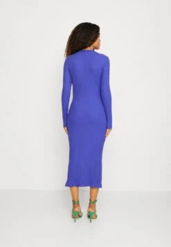 Even&Odd CIRC LONG SLEEVES MIDI HIGH SLIT DRESS - Strickkleid - Blue 10 Even&Odd CIRC LONG SLEEVES MIDI HIGH SLIT DRESS - Strickkleid - Blue -Even&Odd 1160c199d8e24ff484e5e2971709ba26