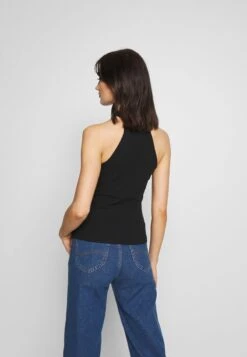 Even&Odd Top - Black 10 Even&Odd Top - Black -Even&Odd 1193d0ccb5e44ebab51a058d55db1ad4