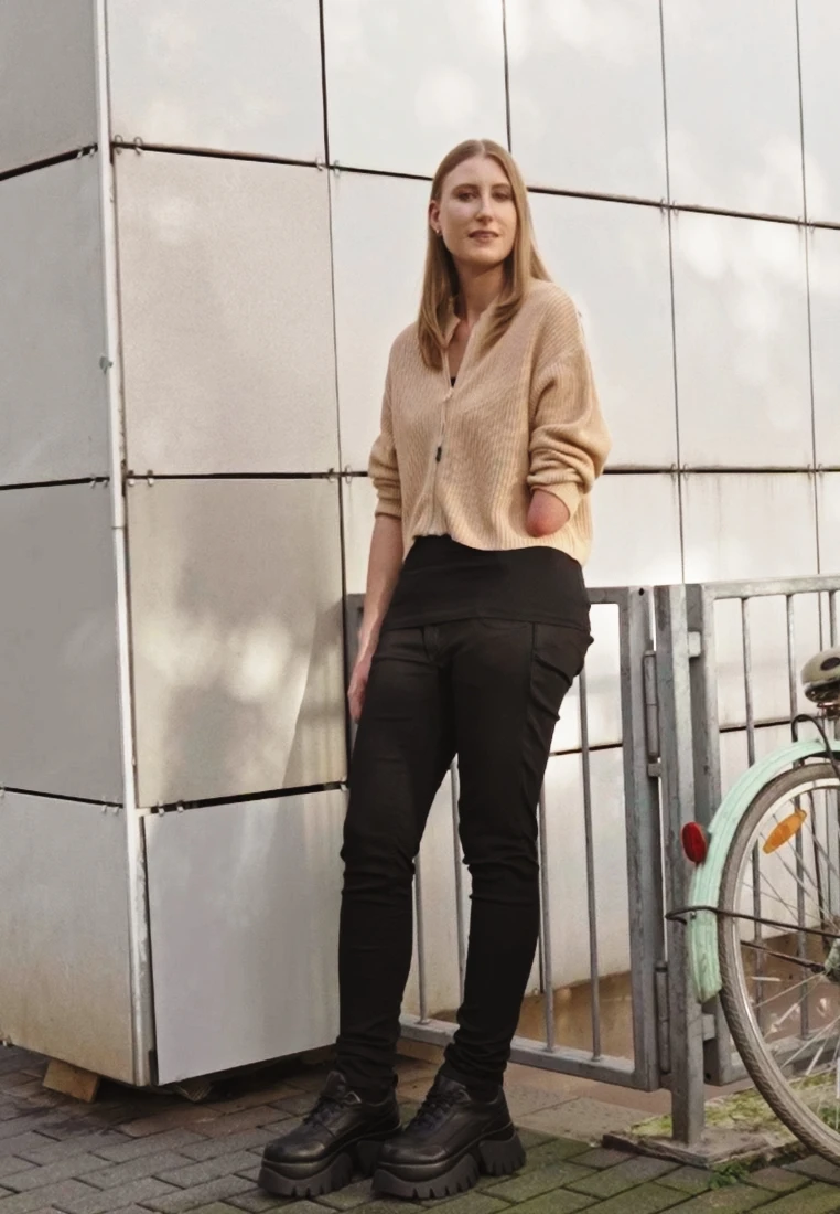 Even&Odd Jeans Slim Fit - Black Denim 4 Even&Odd Jeans Slim Fit - Black Denim – Bild 2