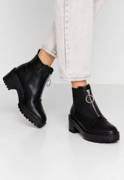 Even&Odd Ankle Boot - Black