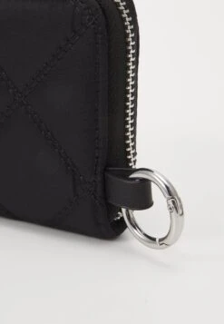 Even&Odd Geldbörse - Black 12 Even&Odd Geldbörse - Black -Even&Odd 659935271f7f43fdb7aea5a50ffab327