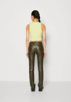 Even&Odd Top - Green 10 Even&Odd Top - Green -Even&Odd 76ffc7e19c0848cf89aef8f371c8c8a7