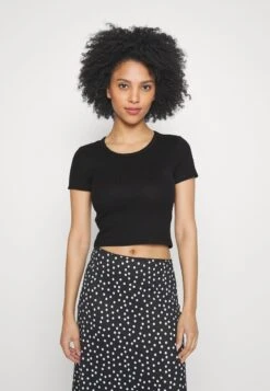 2 PACK - T-Shirt Basic - Black/green -Even&Odd 77aab94cc2ef4419bc2fcf601cca977f