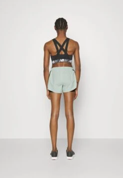 Kurze Sporthose - Mint 10 Kurze Sporthose - Mint -Even&Odd 7cd30341565f44f5b048dfbe3864656f