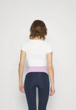 T-Shirt Basic - Cloud Dancer -Even&Odd 7f9b13b345fb4eb28d94d0c702b0aa2f