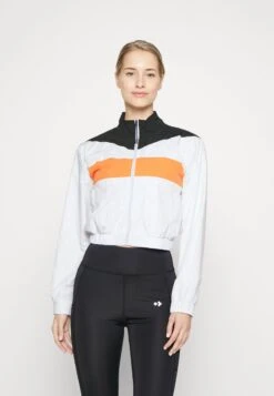 CROPPED TRAINING JACKET - Trainingsjacke - White 13 CROPPED TRAINING JACKET - Trainingsjacke - White -Even&Odd 89b1aeed84b84f25b4463e6e74e2c334 1