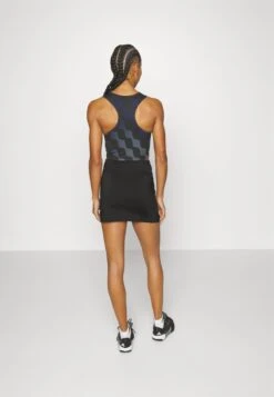 Sportrock - Black 10 Sportrock - Black -Even&Odd 97d7927e328942d19cd95c6a8072a7a3