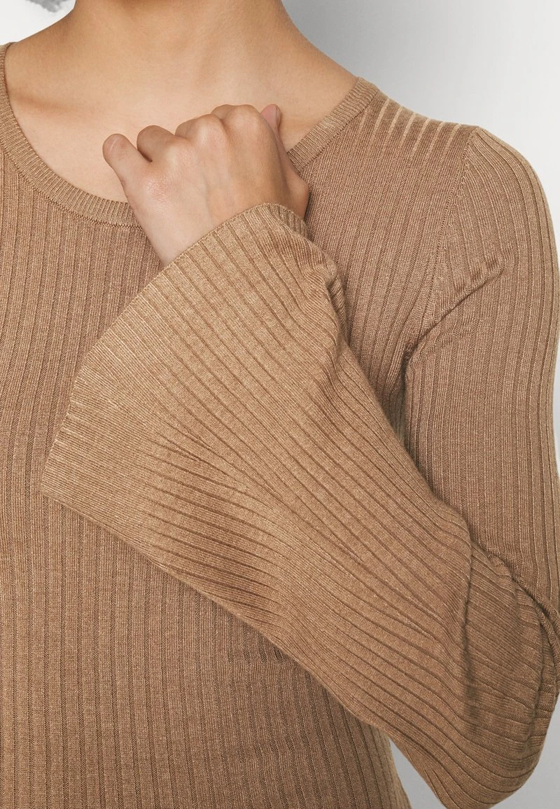 Even&Odd KNIT LOOSE FIT FLARED SLEEVES DRESS - Strickkleid - Camel 8 Even&Odd KNIT LOOSE FIT FLARED SLEEVES DRESS - Strickkleid - Camel – Bild 6