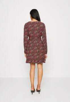 Even&Odd Freizeitkleid - Black/pink 10 Even&Odd Freizeitkleid - Black/pink -Even&Odd 9e5acb8363144abcbf017a1381a3fd2d