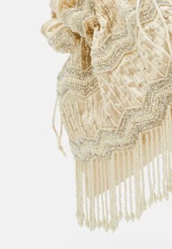 Even&Odd Clutch - White 12 Even&Odd Clutch - White -Even&Odd af6f2df9bb8e44928312dee59907f93e