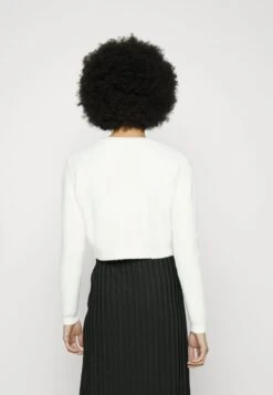 Even&Odd Strickjacke - White 10 Even&Odd Strickjacke - White -Even&Odd bab5abff9bd74a758a93f263f35038bc