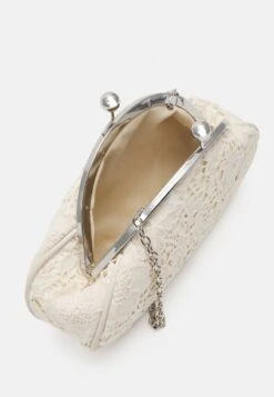 Even&Odd Clutch - White 10 Even&Odd Clutch - White -Even&Odd dc49e62d08814f8caf2c3251ef10eeba